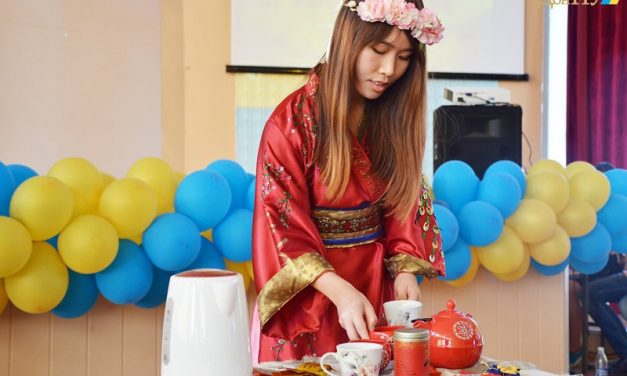 «Церемонія чаювання» у ДонНУ