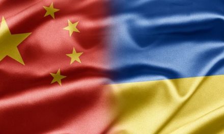 Уряд КНР надає стипендії українським студентам