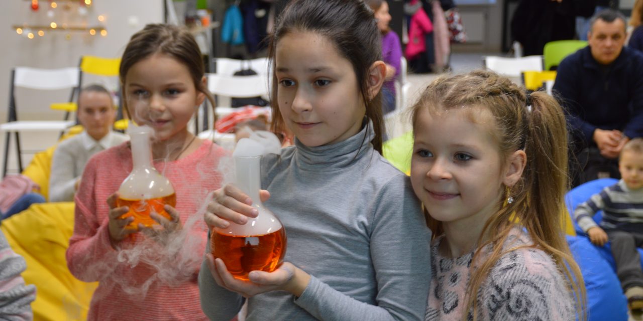 Хімічне шоу для дітей на запрошення ГО “Діа-Діти”