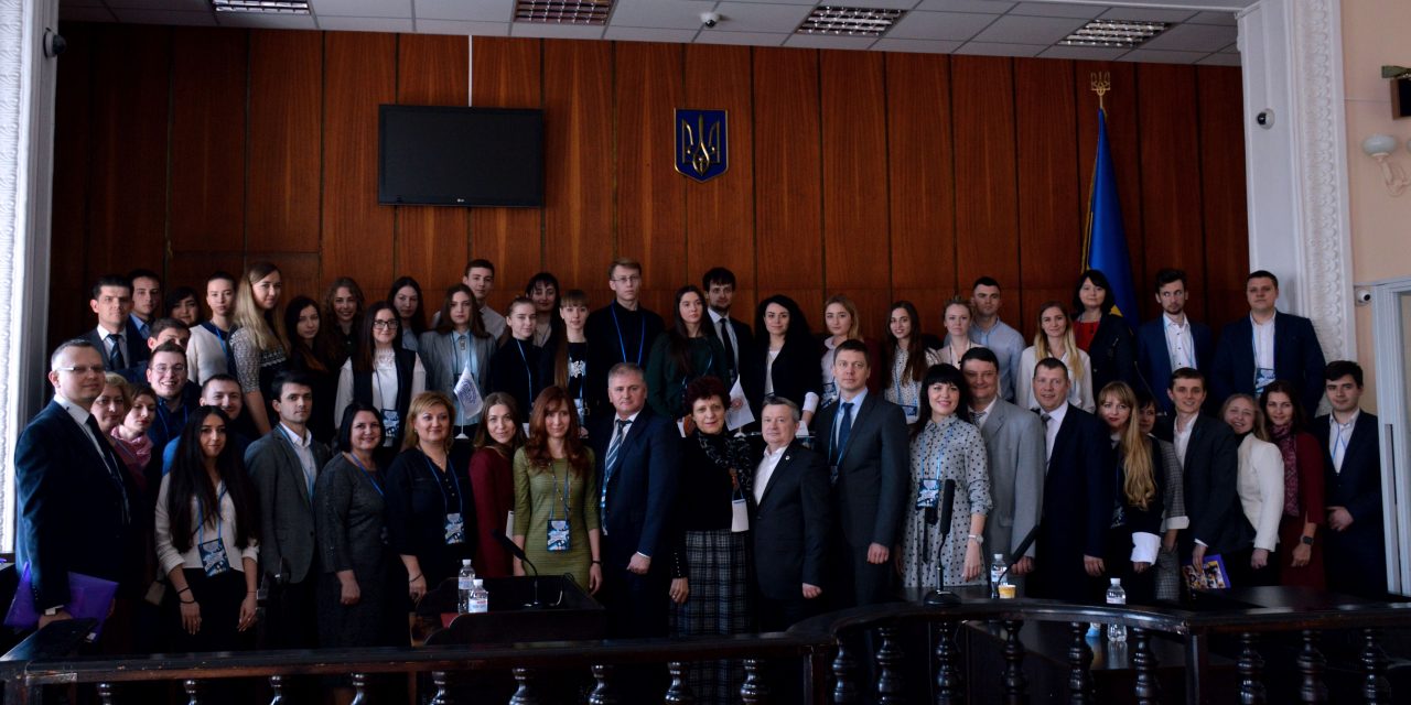 IV Всеукраїнський дебатний турнір з цивільного права і процесу «Майстерність судової промови»