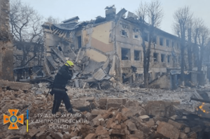 Results of airstrikes in Dnipro on 11 March. Photo by the State Emergencies Service of Ukraine in Dnipropetrovsk Region