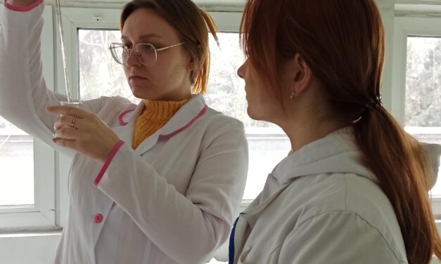 Круті Стусівці виконують лабораторні роботи з фізичної хімії