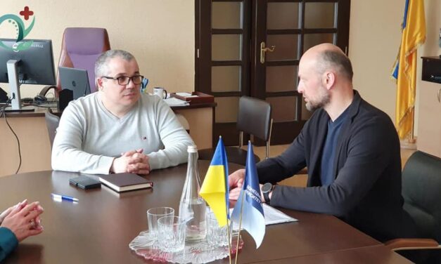Підписано договір про співпрацю з Подільським регіональним центром онкології