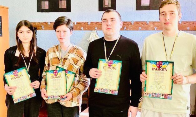 Команда ДонНУ імені Василя Стуса виборола І місце у змаганні з шахів