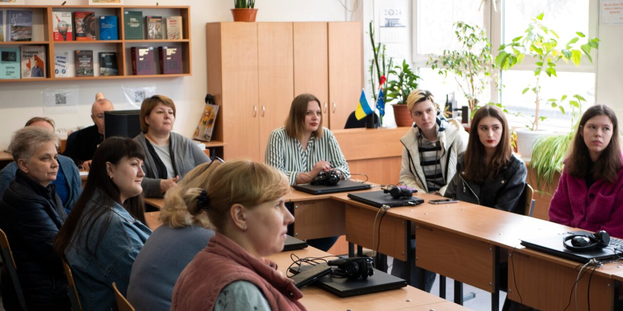 Зустріч із дієтологинею та психологинею Галиною Бурковською: «Здорова їжа. Що це?»