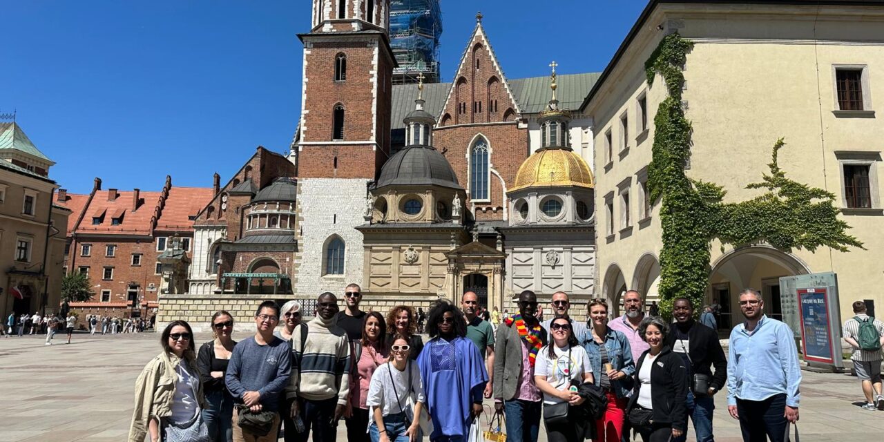 Змінюючи світ інтернаціоналізації: Павло Приймак, фахівець відділу міжнародних зв’язків, розповідає про участь у Job Shadowing  у Варшавській школі економіки