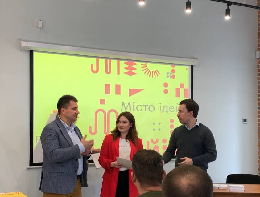 Студенти ДонНУ імені Василя Стуса взяли участь у проведенні маркетингового дослідження туристичної привабливості Вінниці