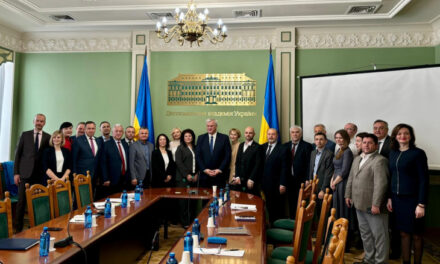 Юрій Теміров узяв участь у зустрічі міністра закордонних справ України Андрія Сибіги з керівниками факультетів/інститутів ЗВО,  які готують фахівців у сфері міжнародних відносин