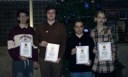 Благодійним аукціон