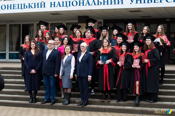 Урочисті вручення дипломів магістрів 2025
