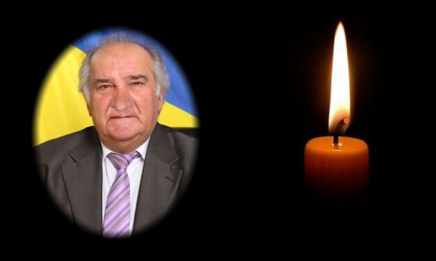 Пішов із життя Петро Васильович Добров доктор історичних наук, професор, завідувач кафедри історії України (2002-2014), декан історичного факультету (1999-2014) Донецького національного університету