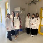 Студентки факультету хімії, біології і біотехнології взяли участь у міждисциплінарній зимовій школі в межах проєкту DUHN