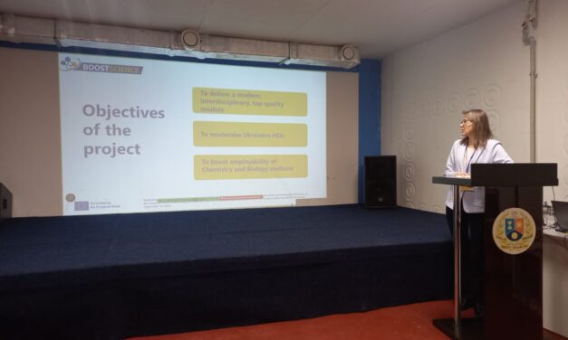 IX Міжнародна (ХIX Українська) наукова конференція студентів, аспірантів і молодих учених “Хімічні проблеми сьогодення” (ХПС‑2026) відбулася у навчально-науковому інституті природничих наук ДонНУ імені Василя Стуса